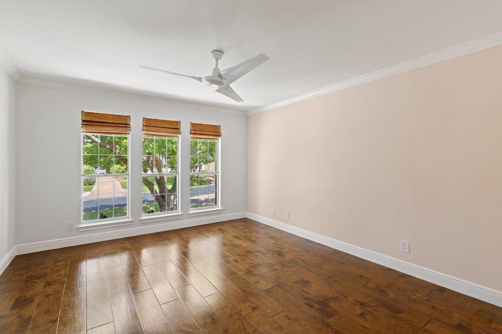 17 Hedgebrook WAY