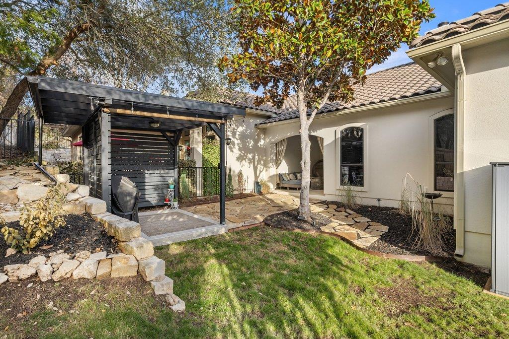 502 Hummingbird LN # 1