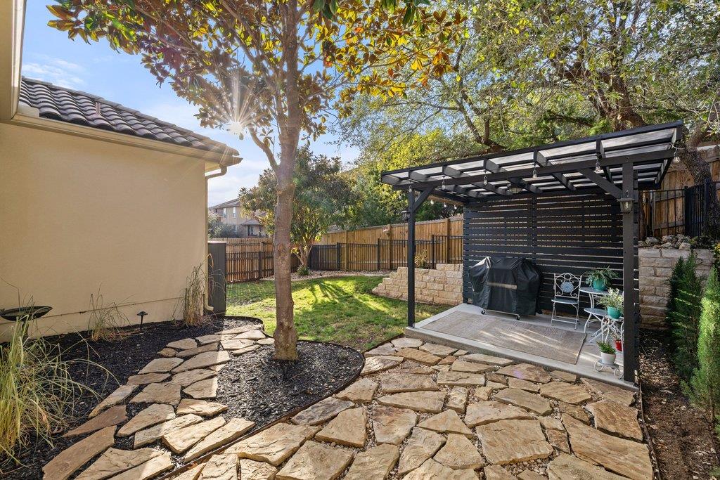 502 Hummingbird LN # 1