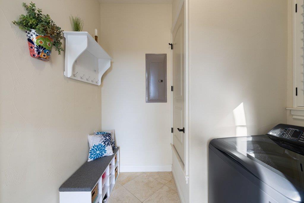 502 Hummingbird LN # 1