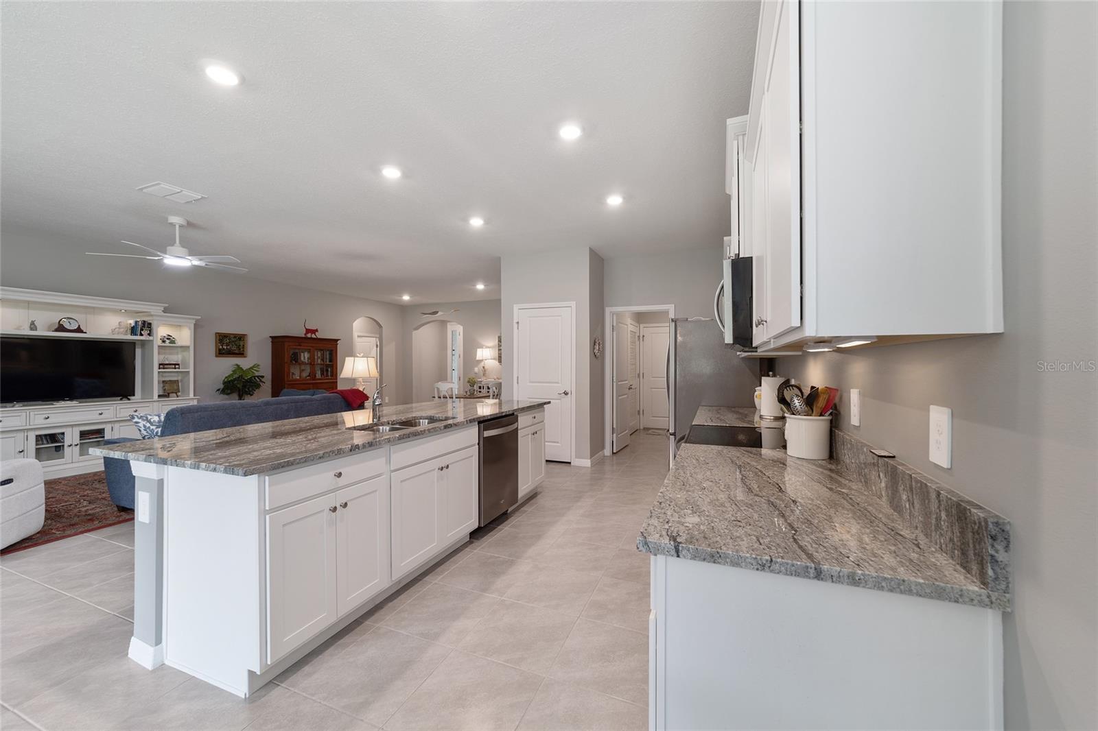6221 SW 93RD LOOP