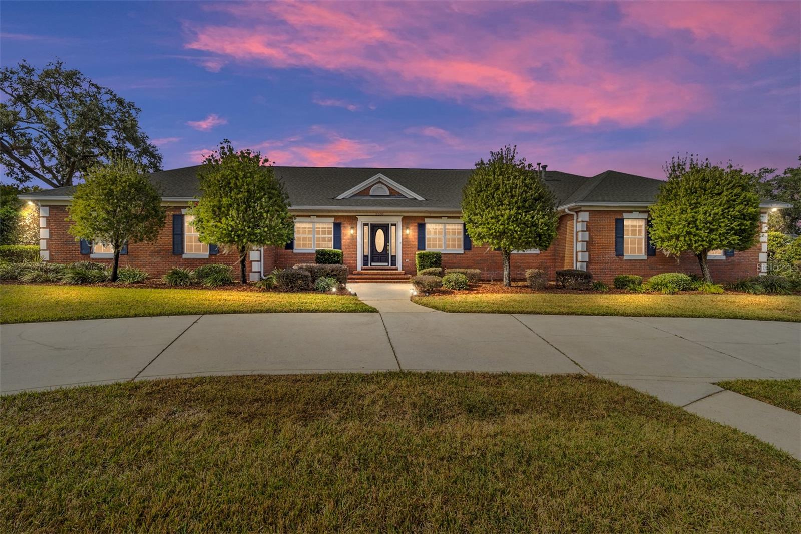 2200 SE LAUREL RUN DR