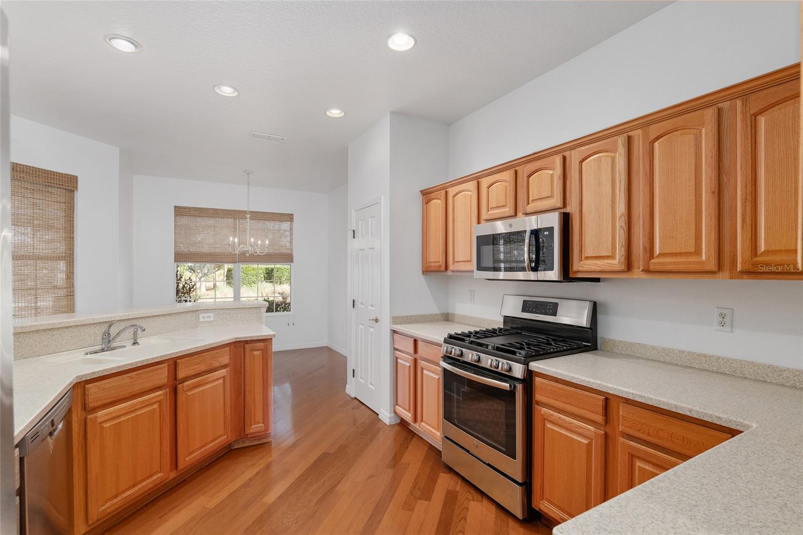 8535 SW 82ND TER