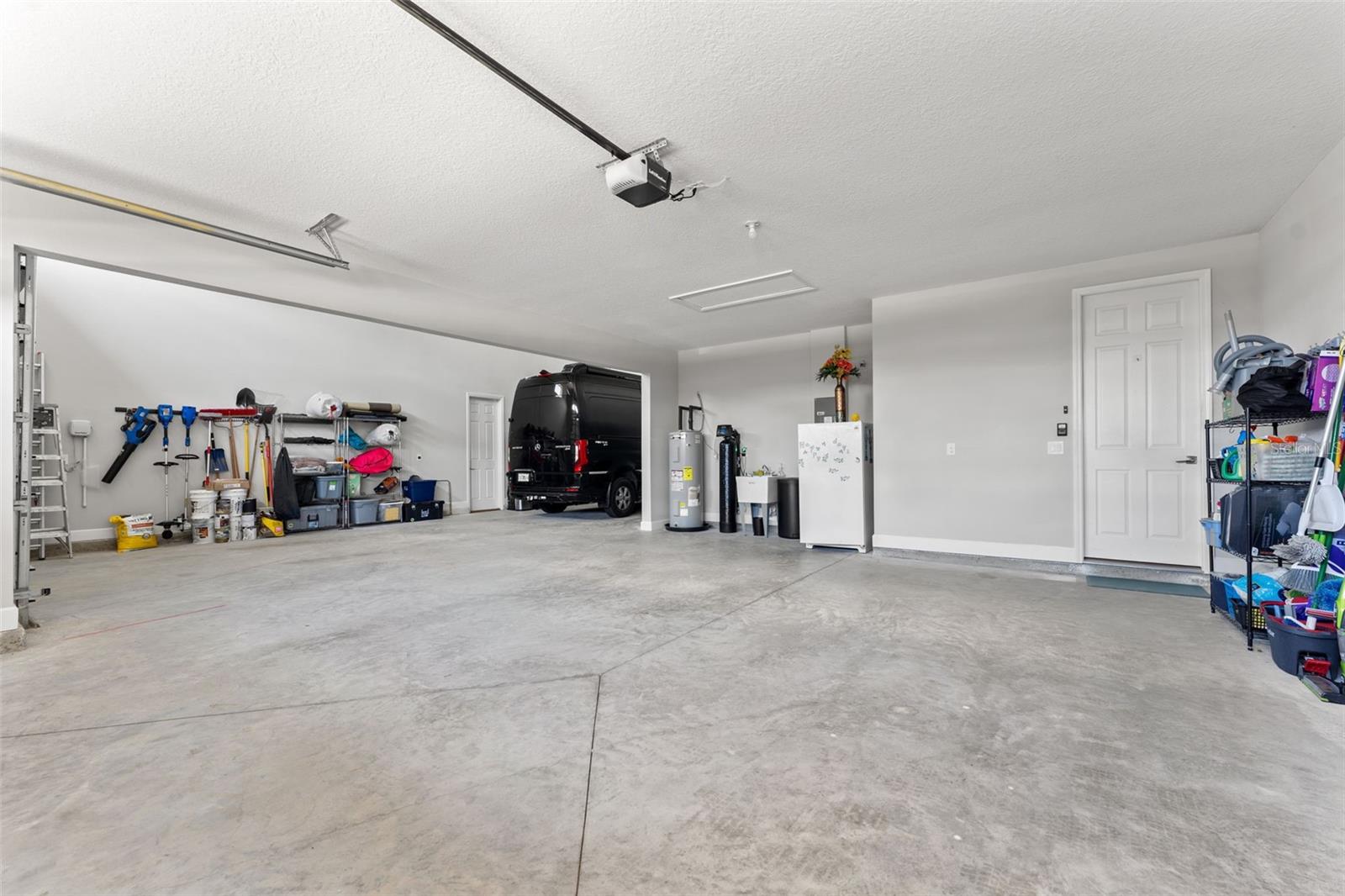 85507 FALL RIVER PKWY