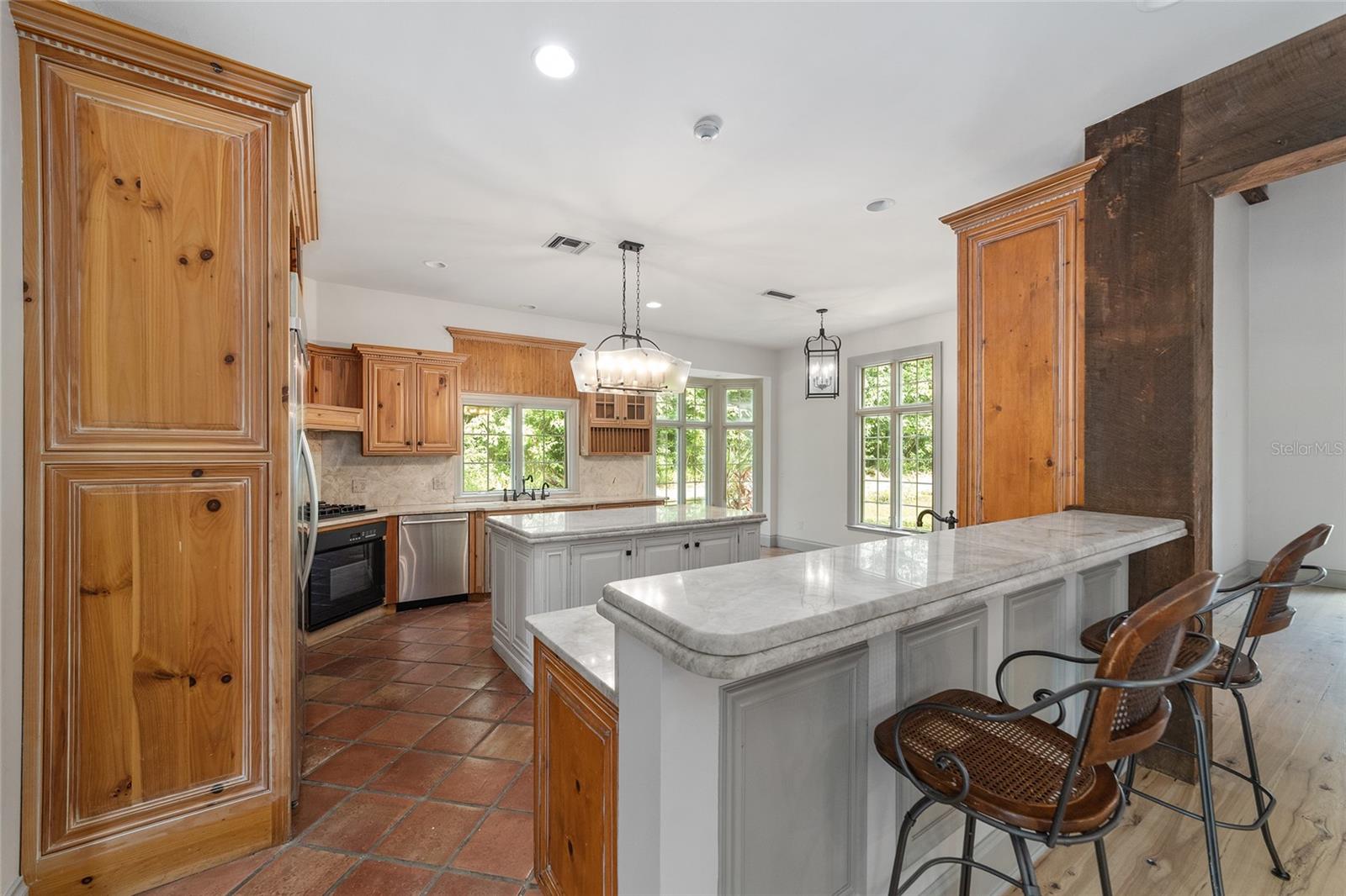 1251 SW 43RD PL