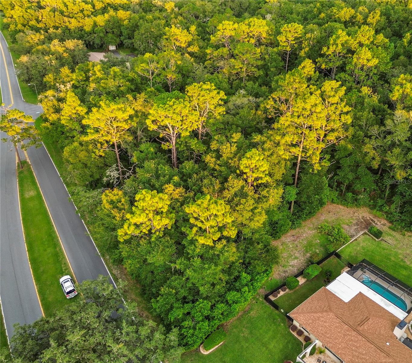 1974 W COUNTRY CLUB BLVD
