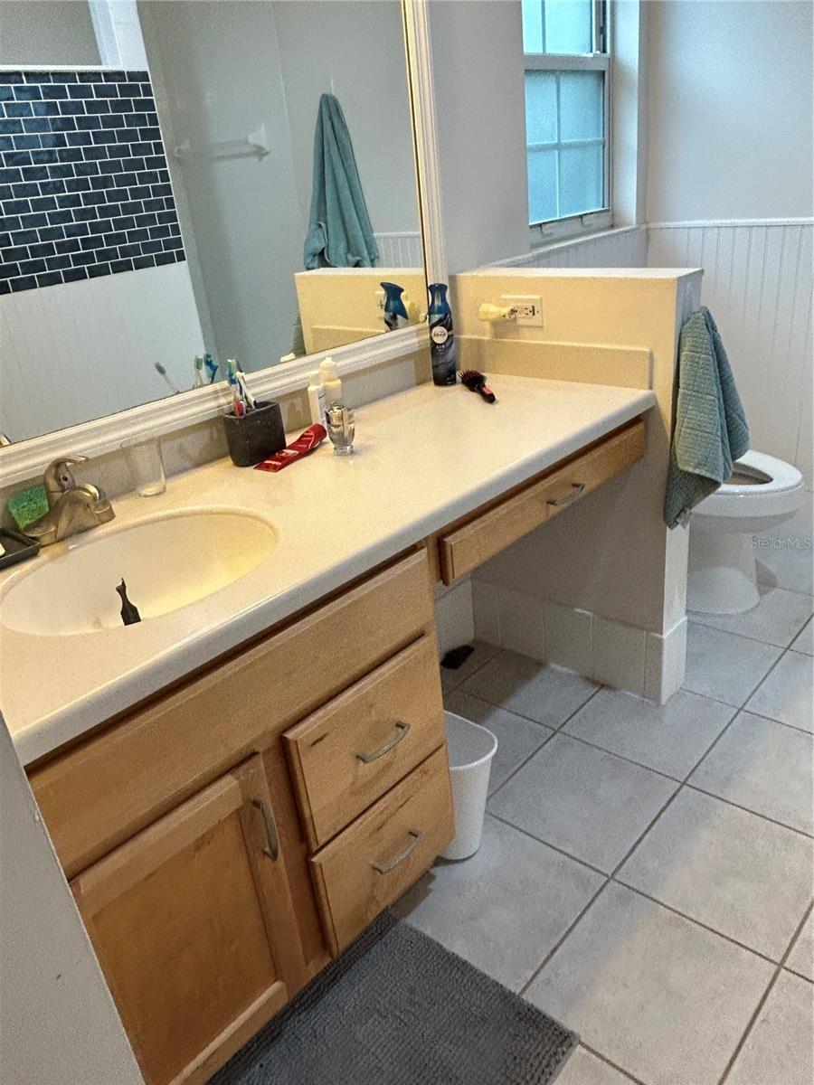 8310 SW 79 CIR