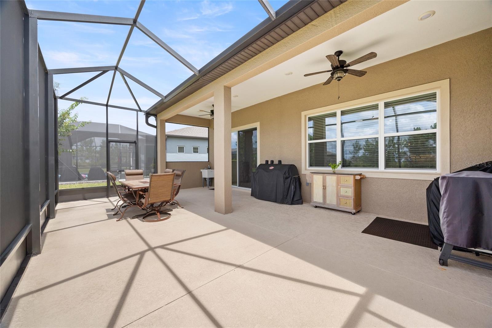 5564 SW 90TH AVE