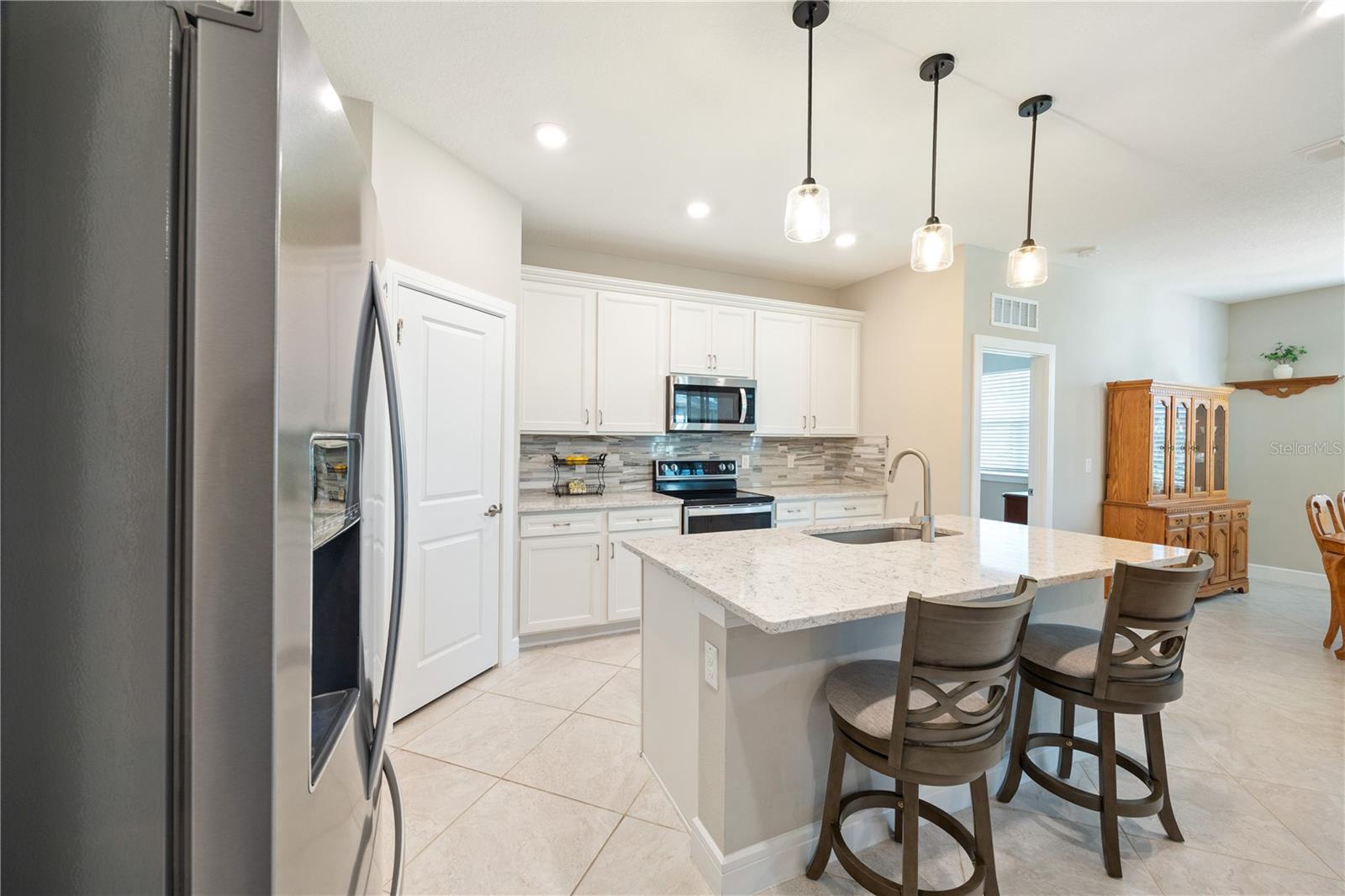 9470 SW 52ND LOOP