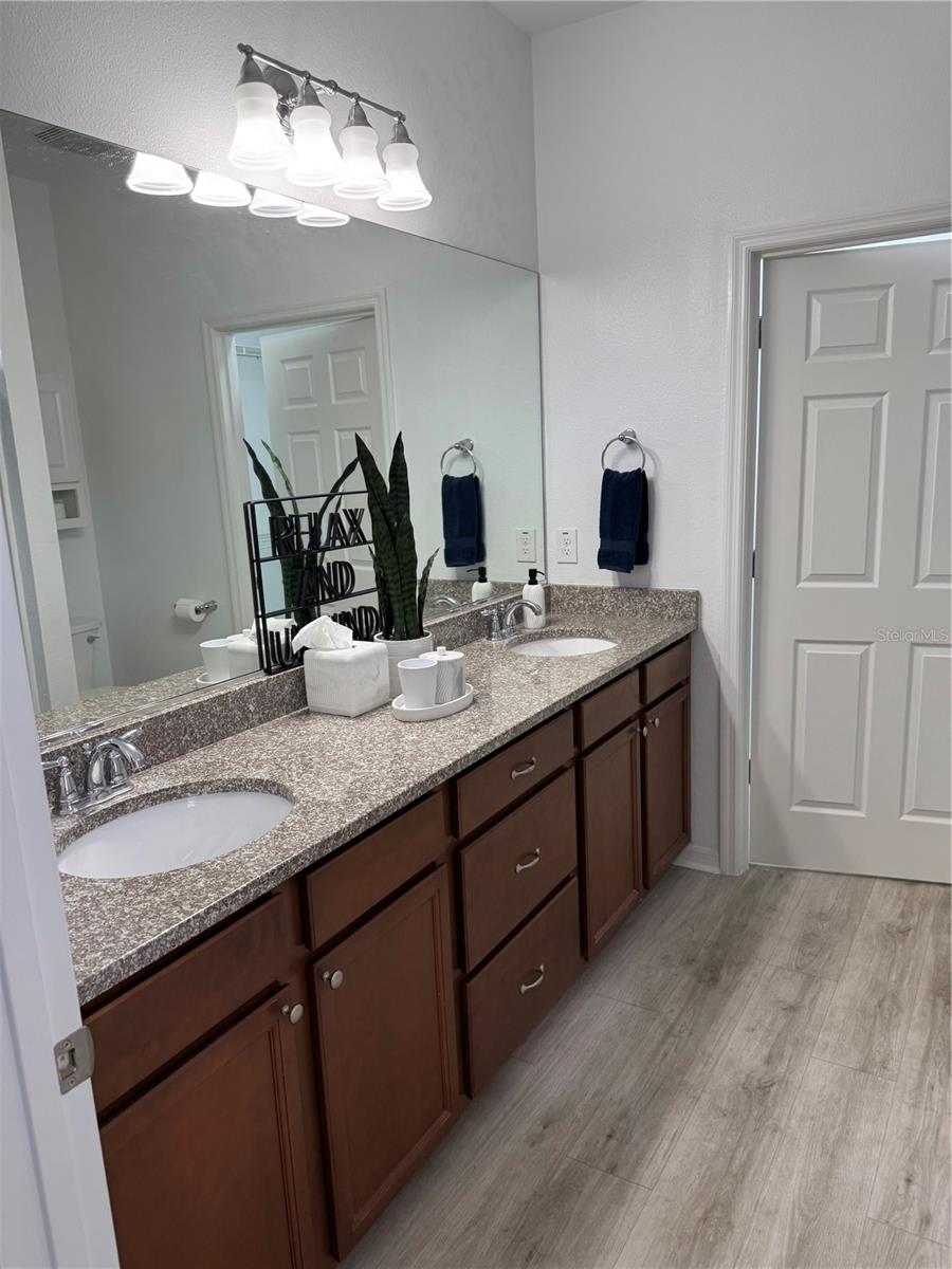 9122 SW 70TH LOOP
