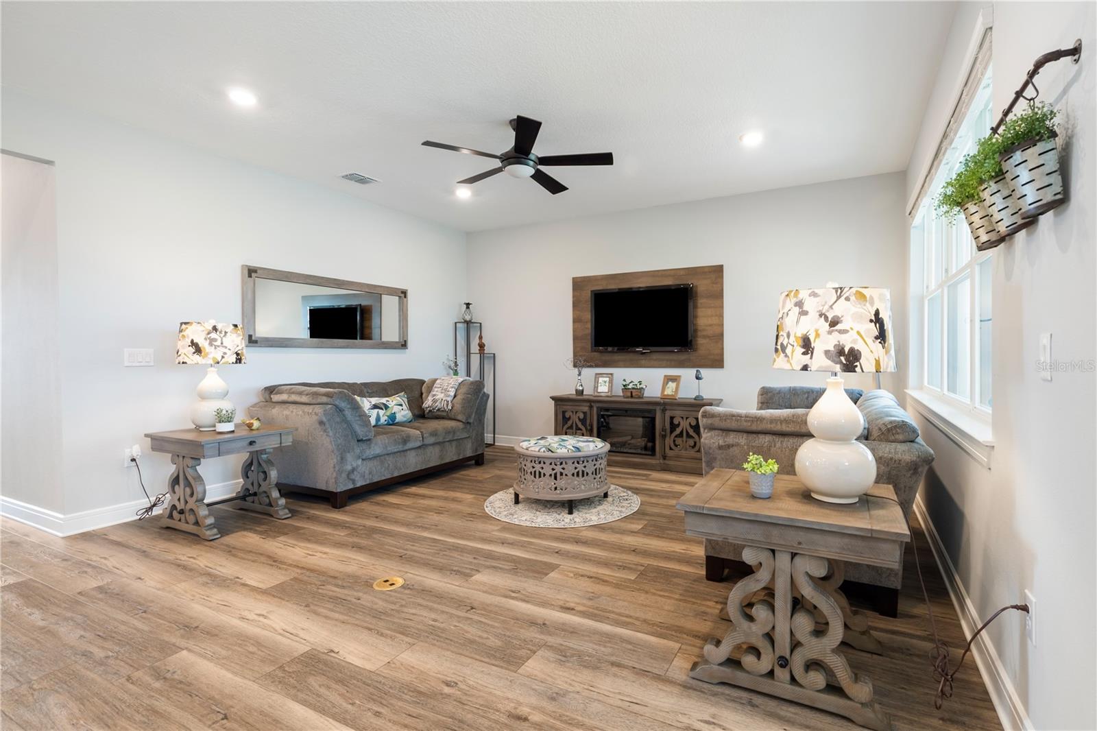 9419 SW 52ND LOOP