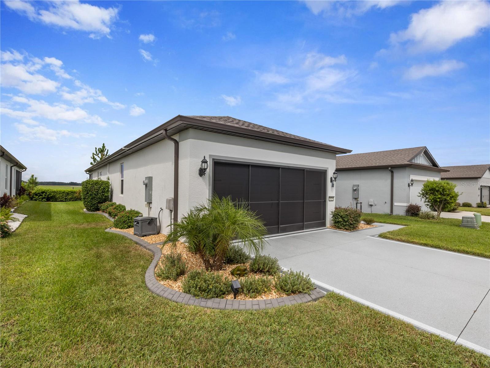 9325 SW 52ND LOOP