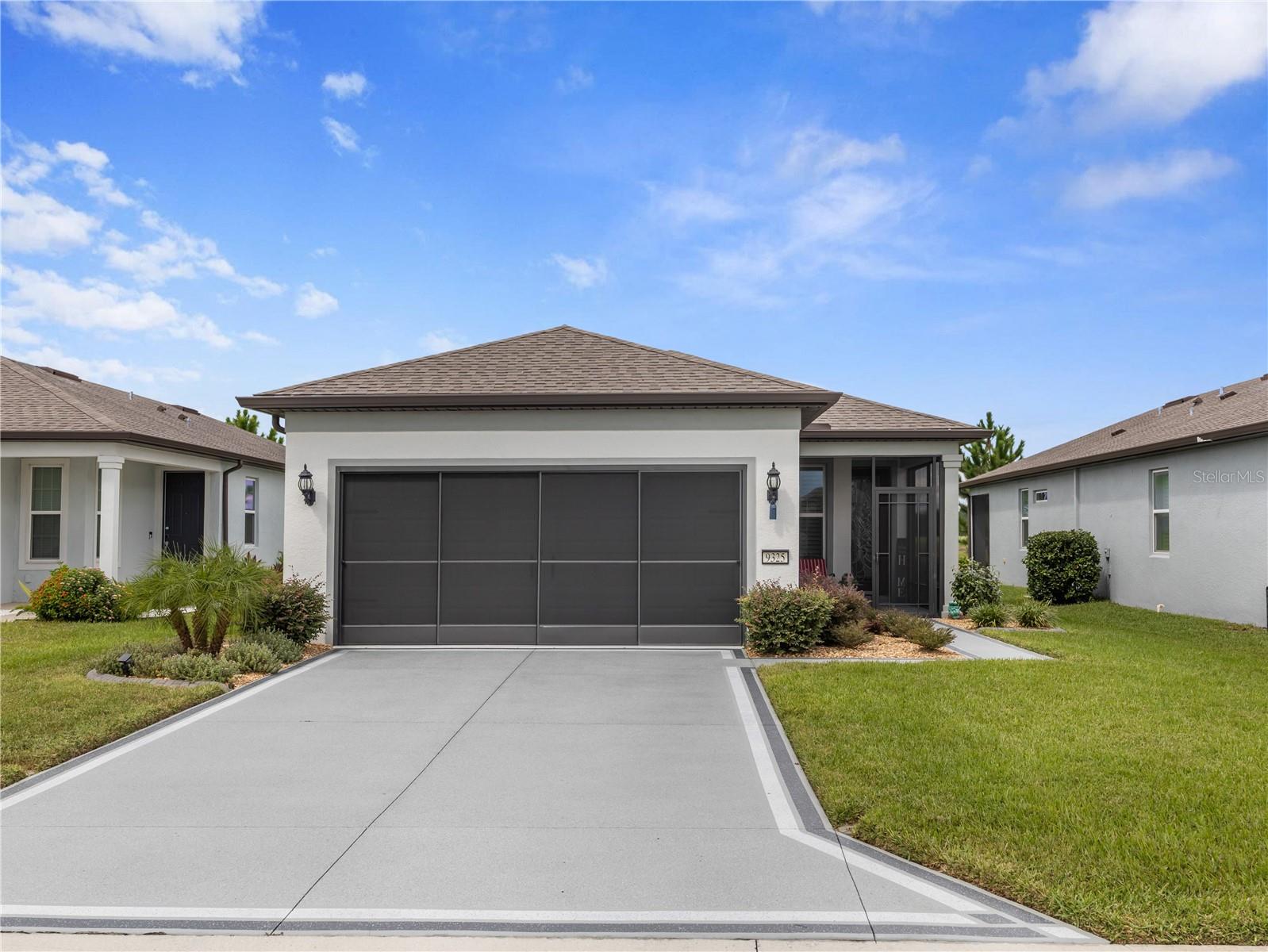 9325 SW 52ND LOOP