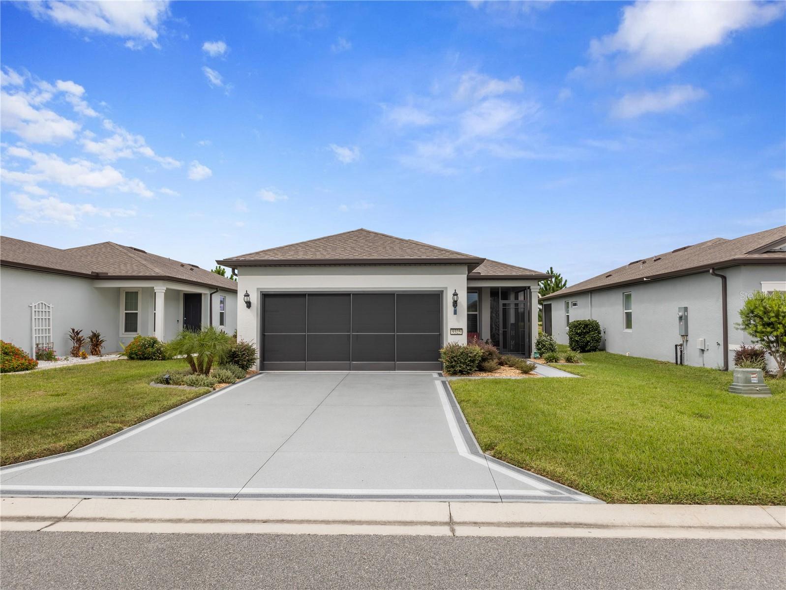 9325 SW 52ND LOOP