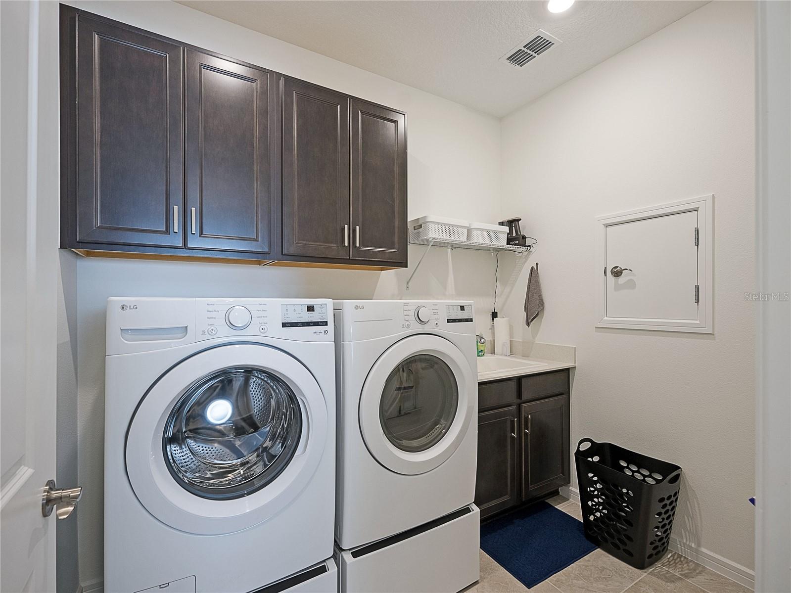 9031 SW 52ND PLACE RD