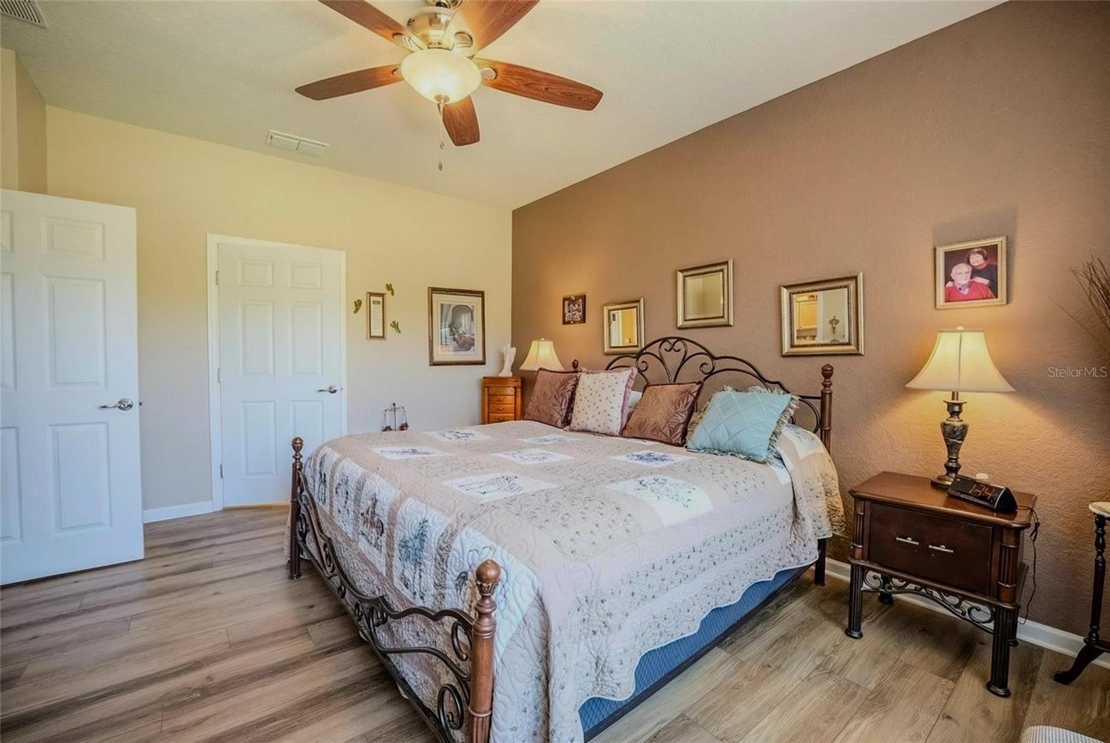 9077 SW 70TH LOOP