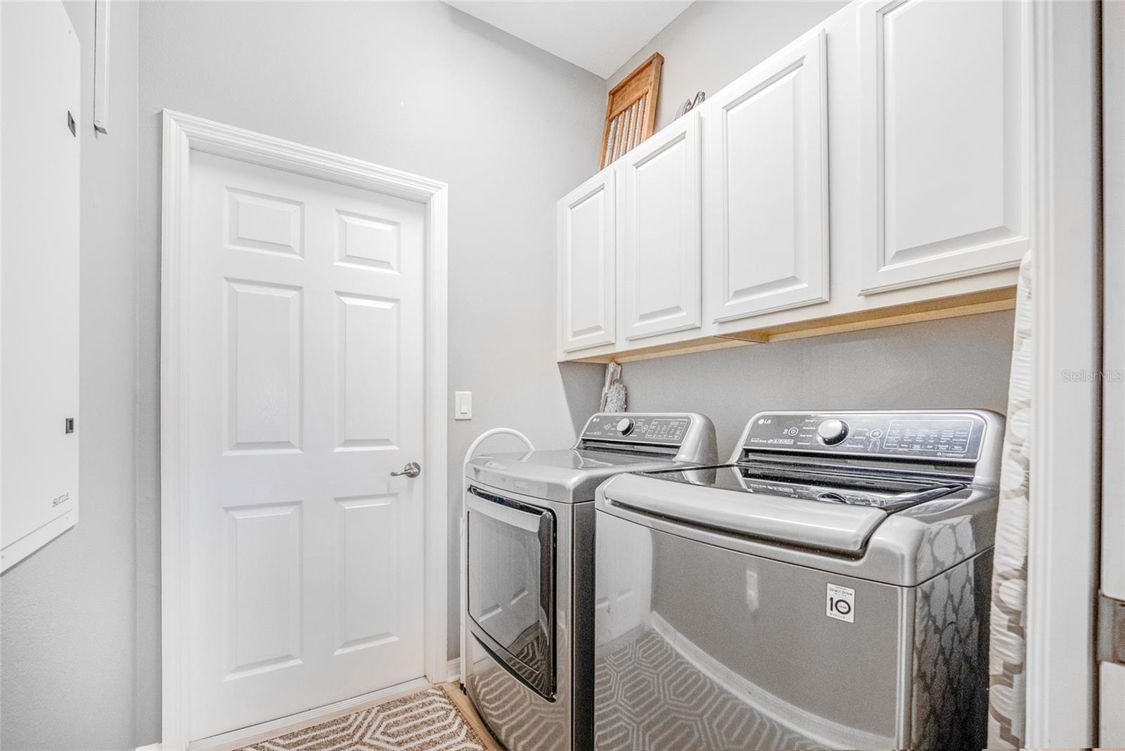8371 SW 84TH LOOP