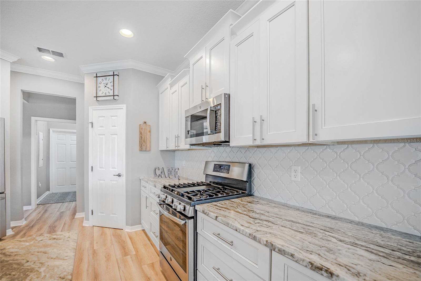 8371 SW 84TH LOOP