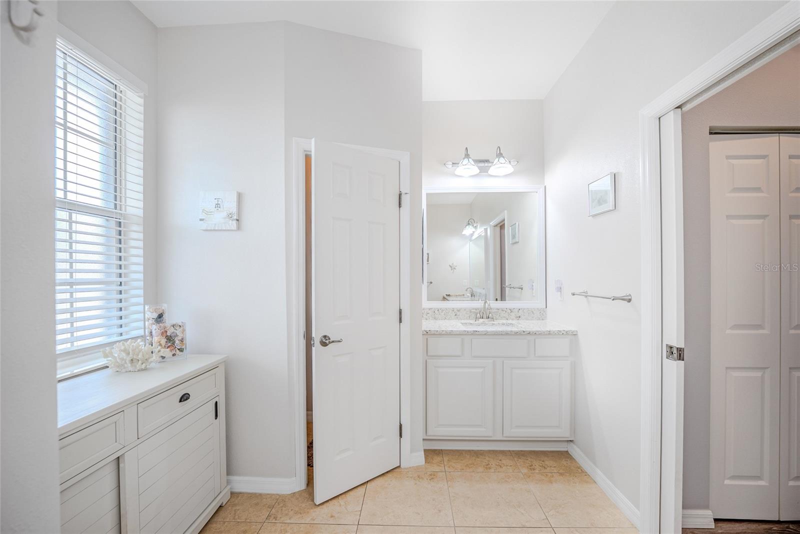 8371 SW 84TH LOOP