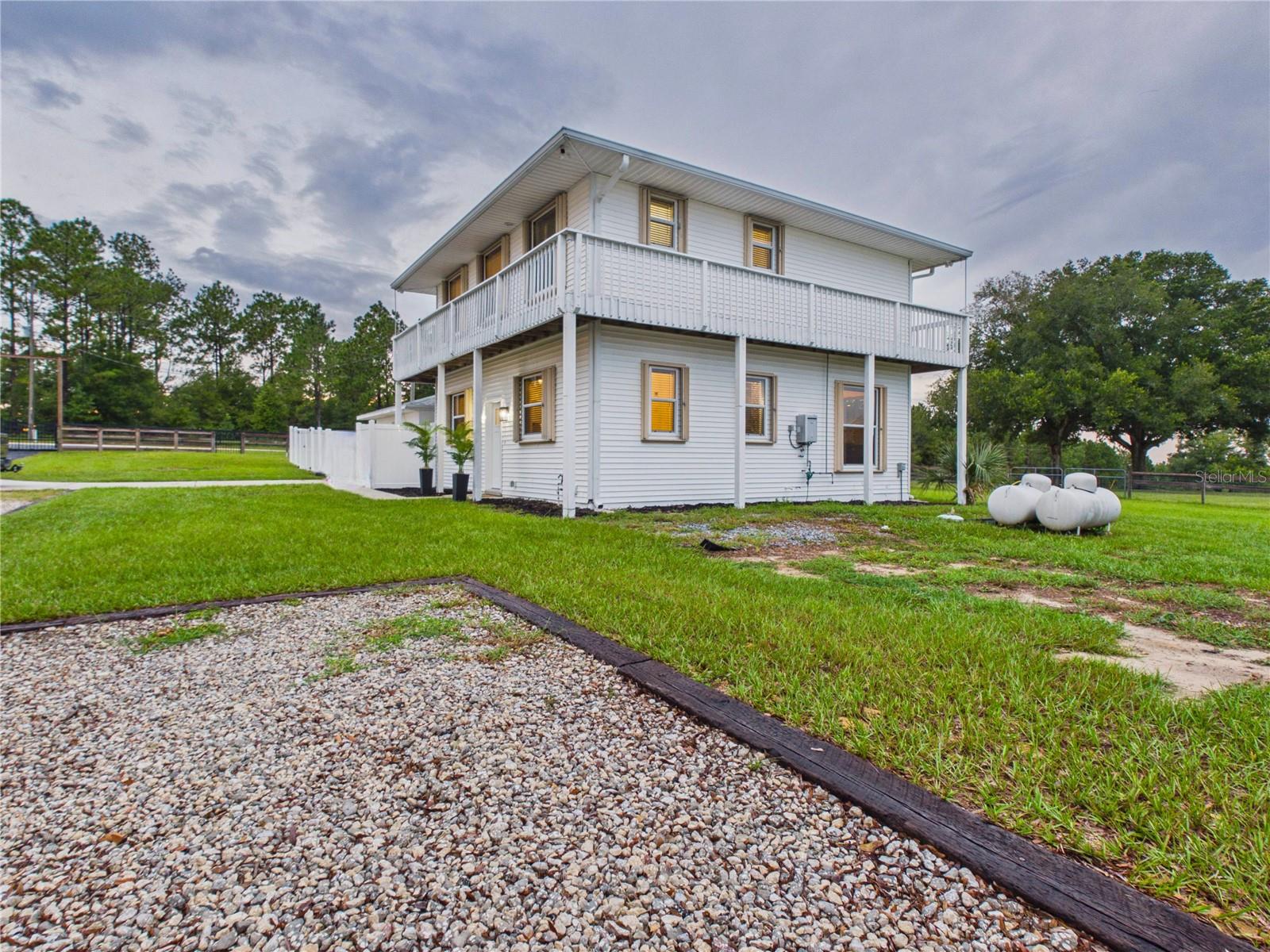 13011 HIDDEN RIDGE LN