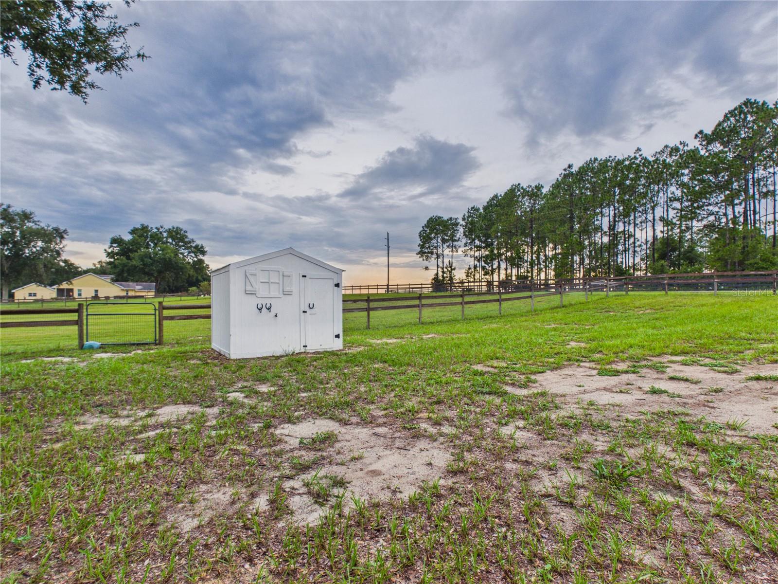 13011 HIDDEN RIDGE LN