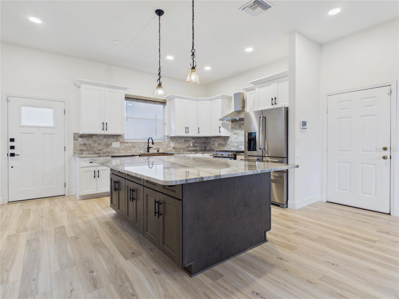 13011 HIDDEN RIDGE LN
