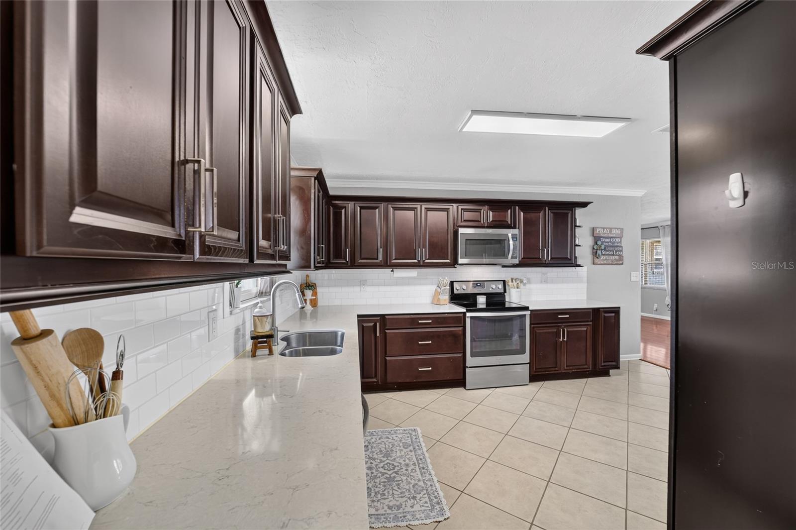 1861 SE 56TH CT