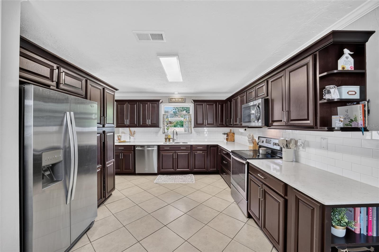 1861 SE 56TH CT