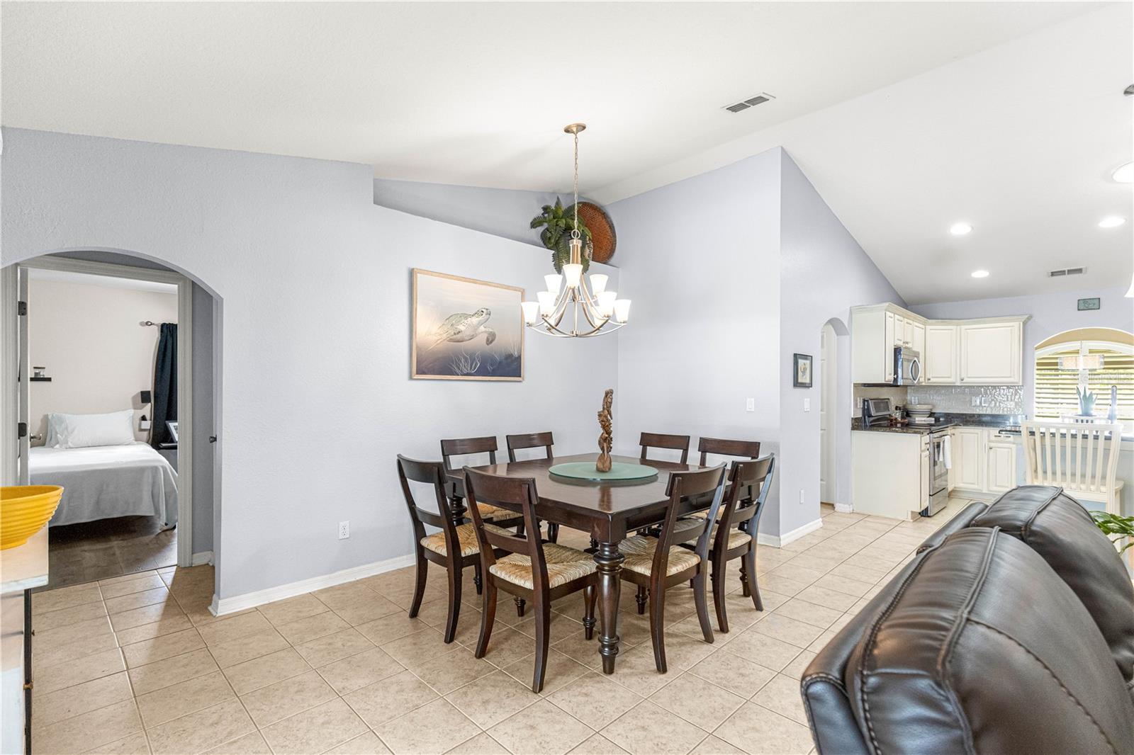 2208 SE 24TH TER