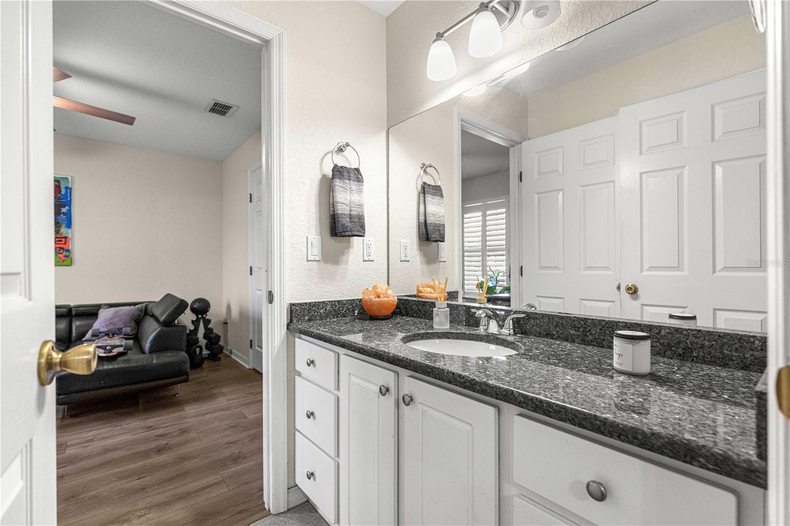 2208 SE 24TH TER