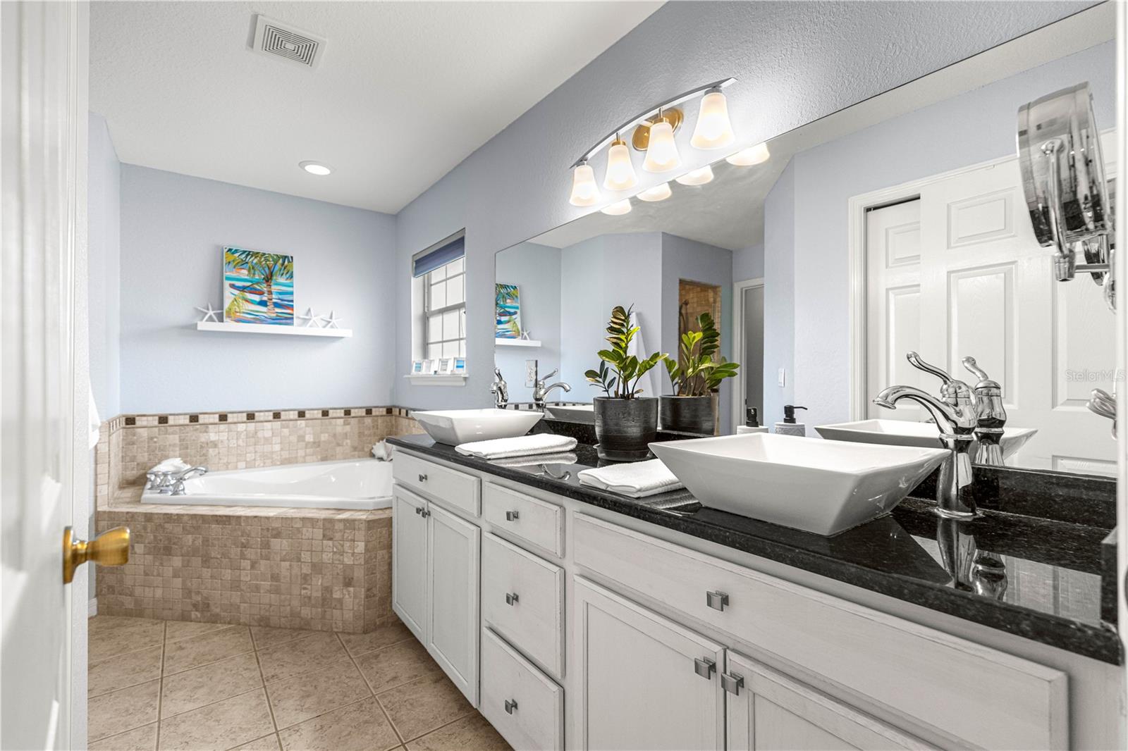 2208 SE 24TH TER