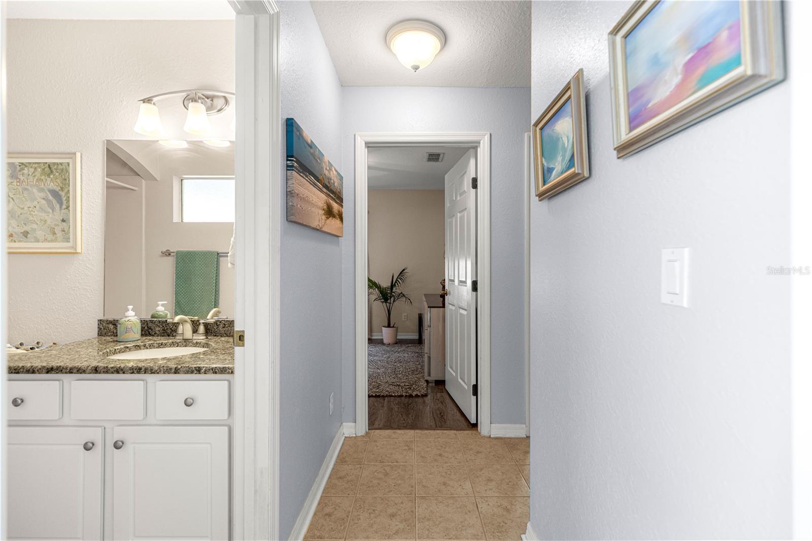 2208 SE 24TH TER