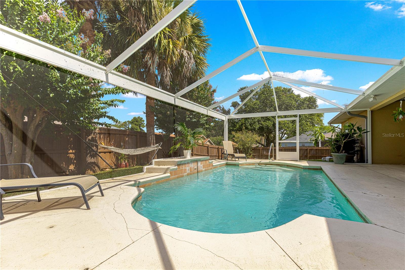 2208 SE 24TH TER