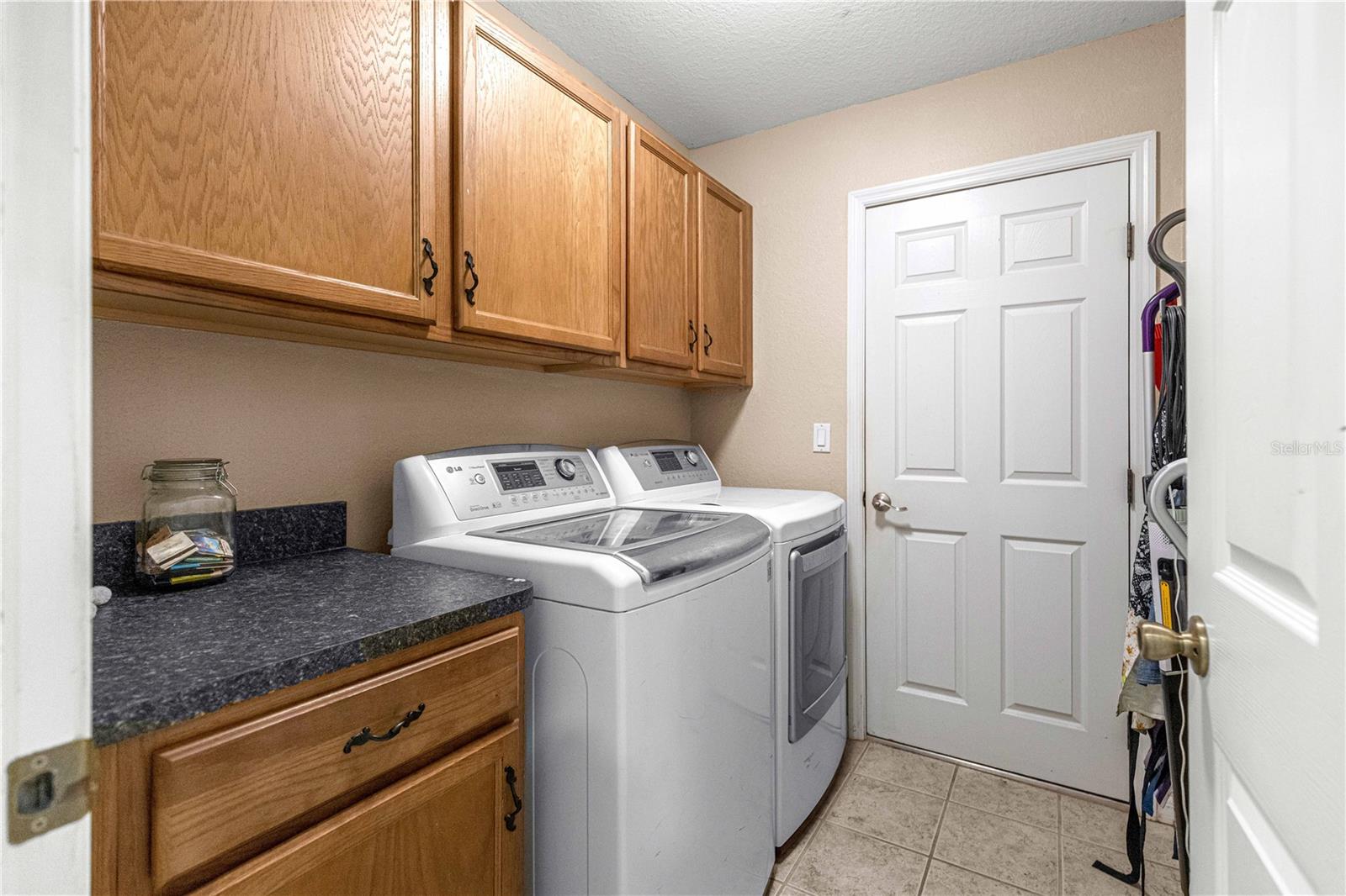 2208 SE 24TH TER
