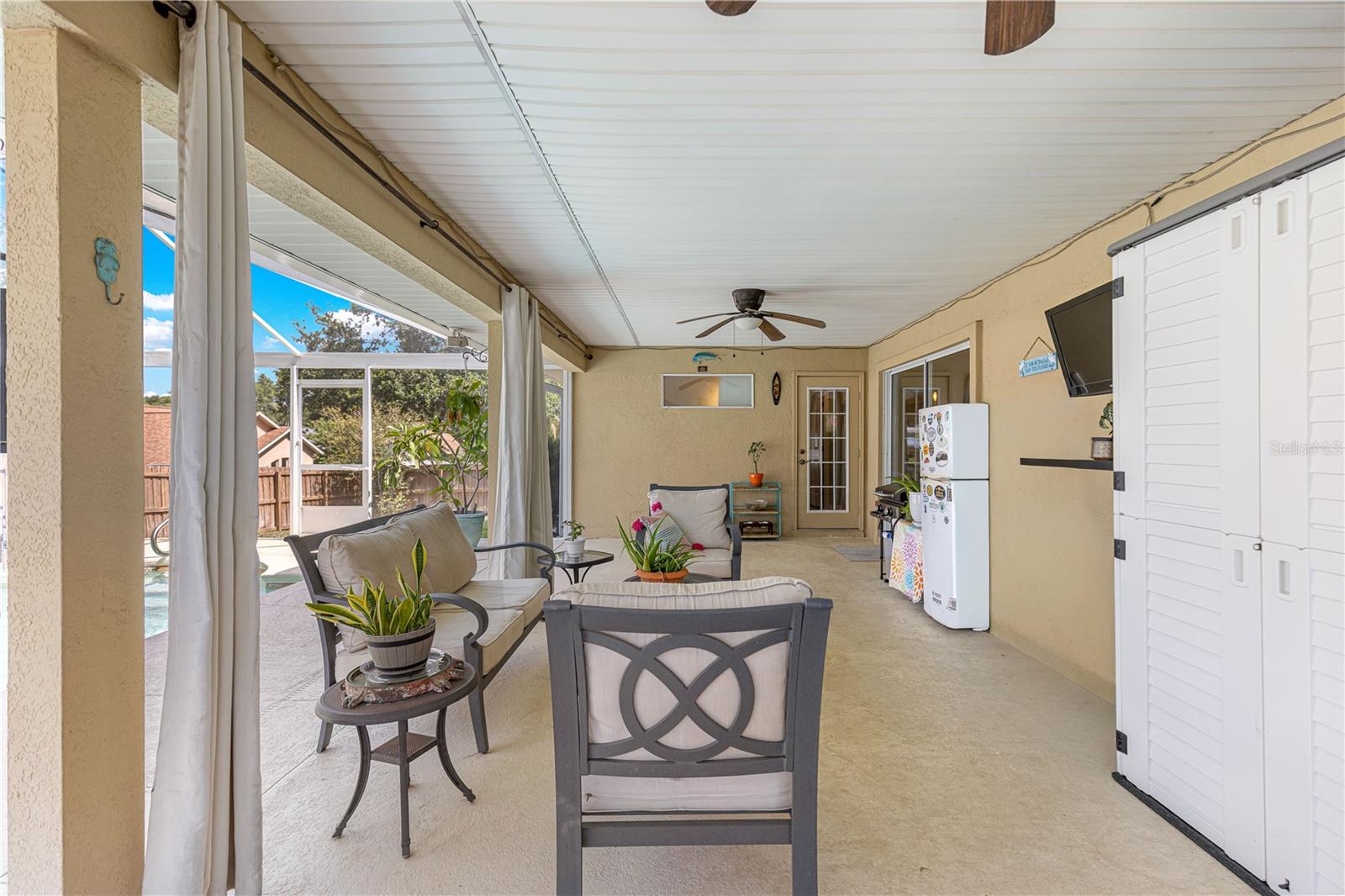 2208 SE 24TH TER