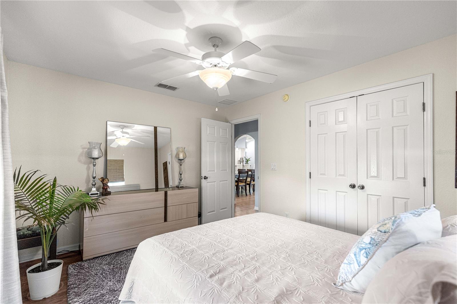 2208 SE 24TH TER