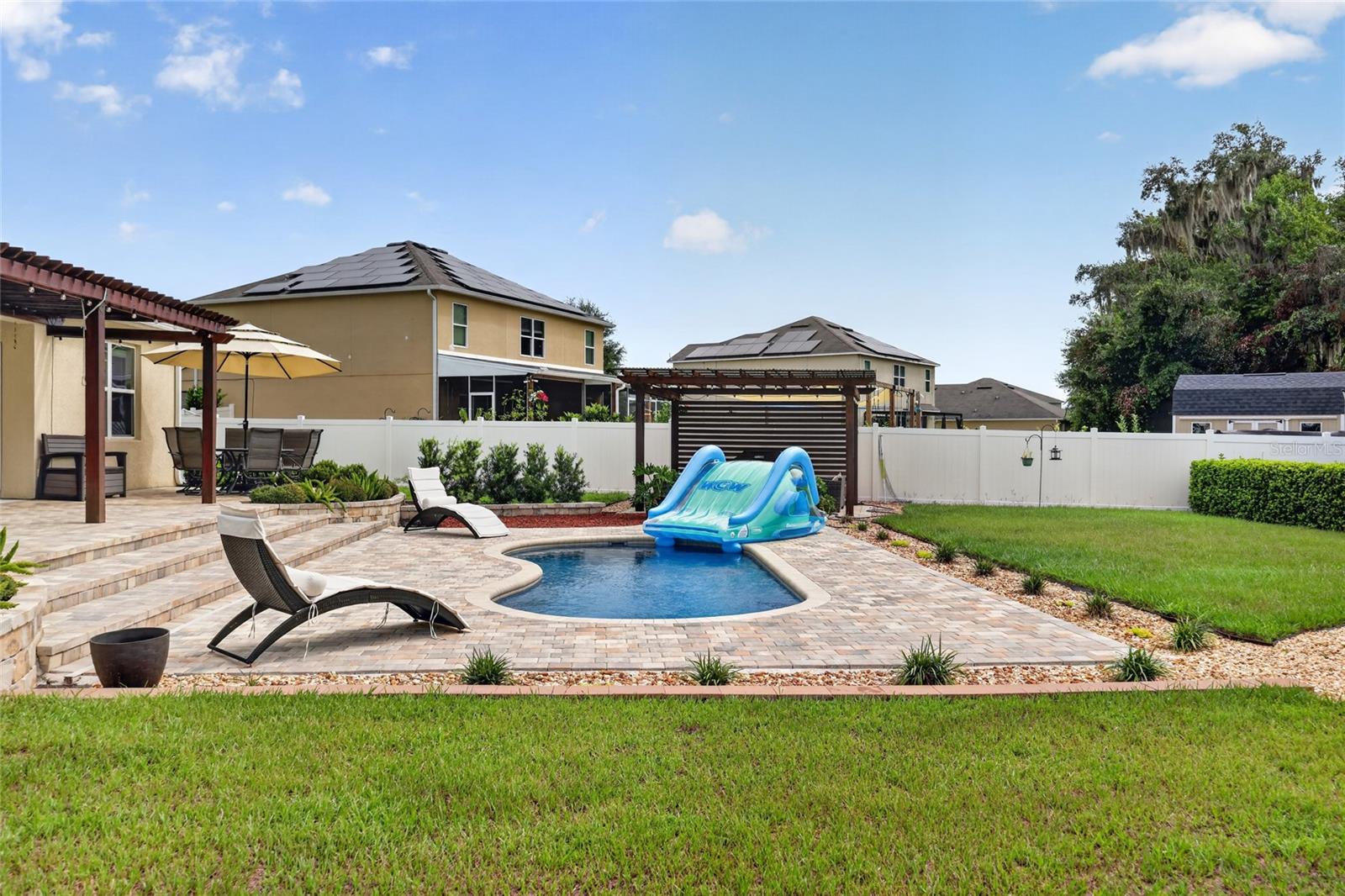 4222 NE 29TH PL