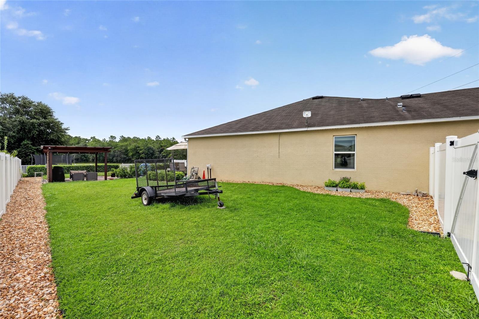 4222 NE 29TH PL