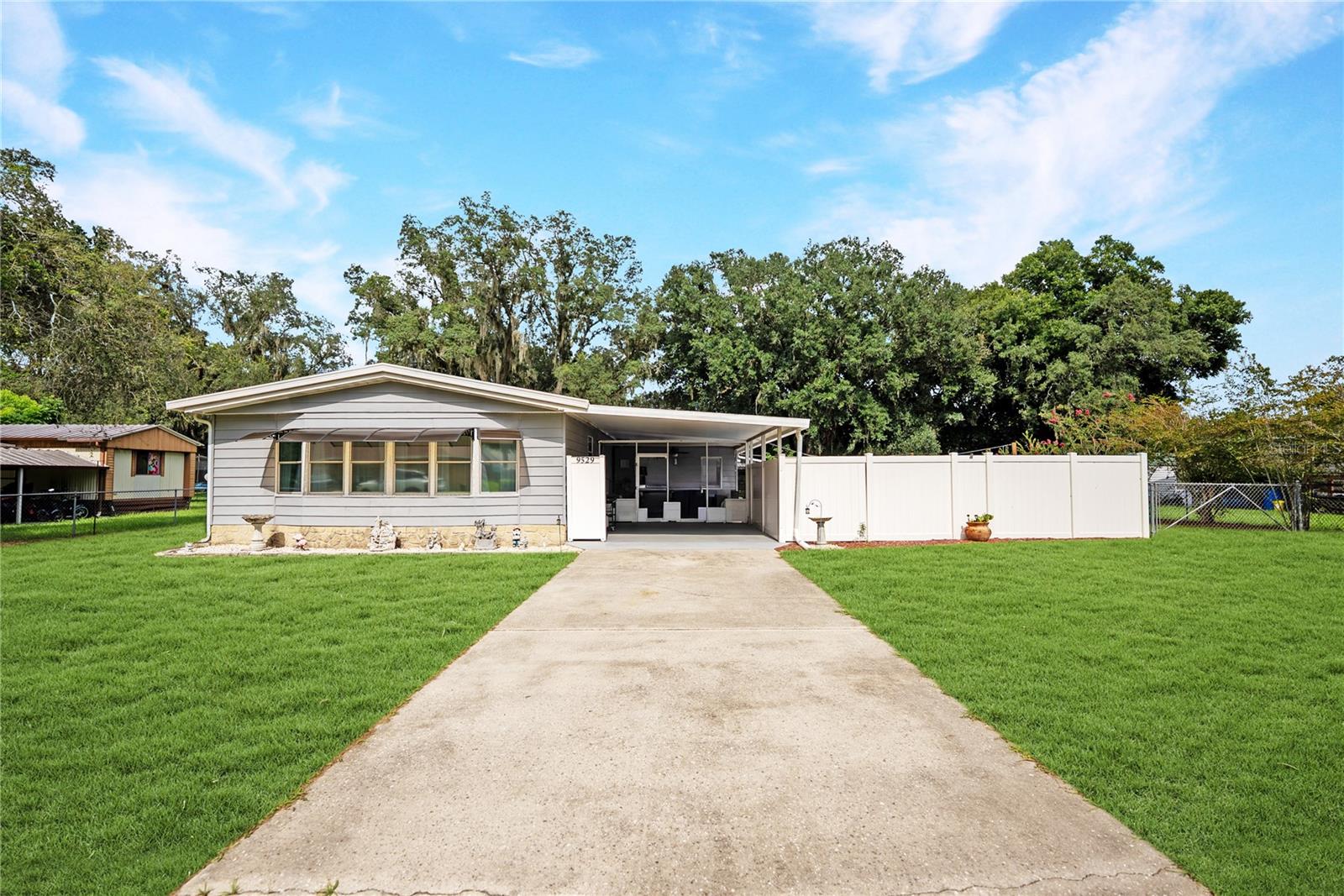 9529 SW 30TH TER