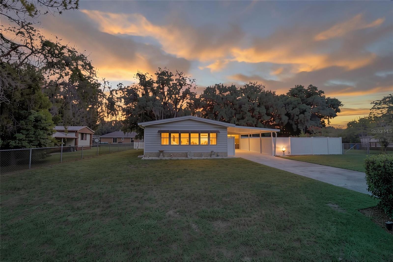 9529 SW 30TH TER