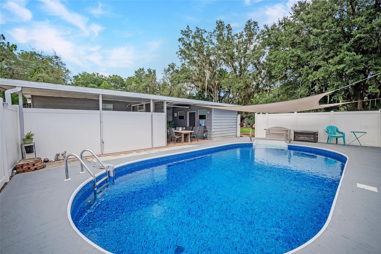 9529 SW 30TH TER