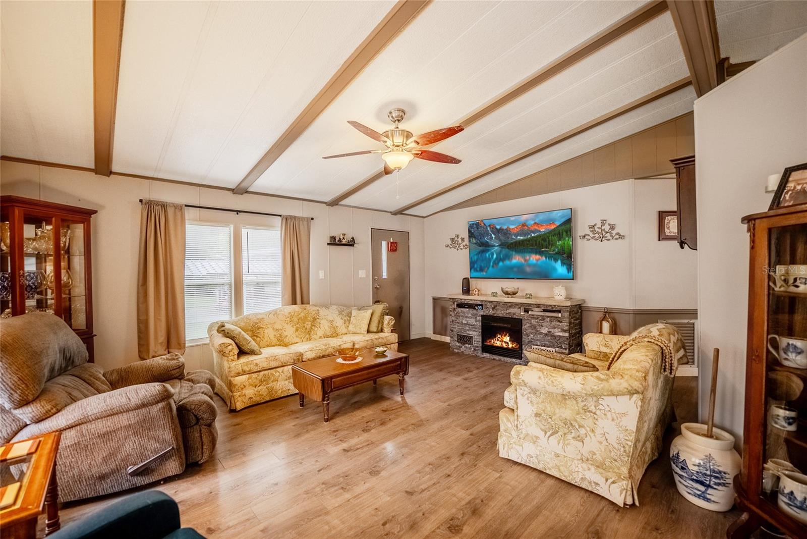 9529 SW 30TH TER
