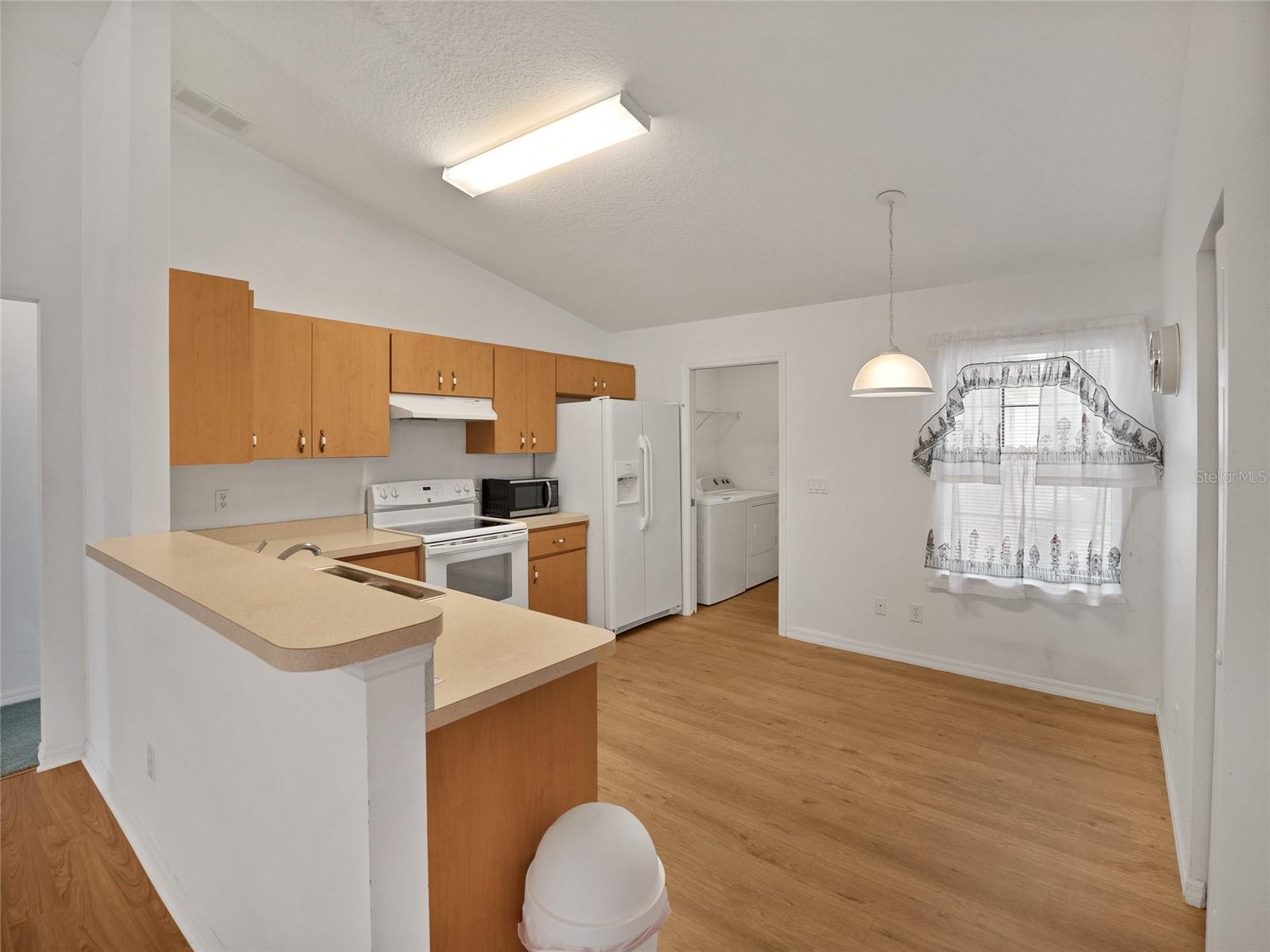5045 NW 32ND PL