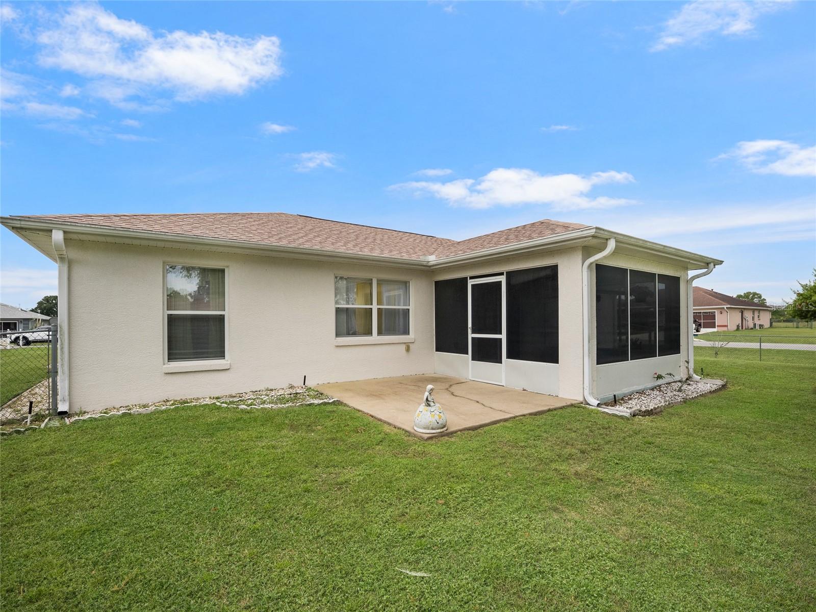 5045 NW 32ND PL