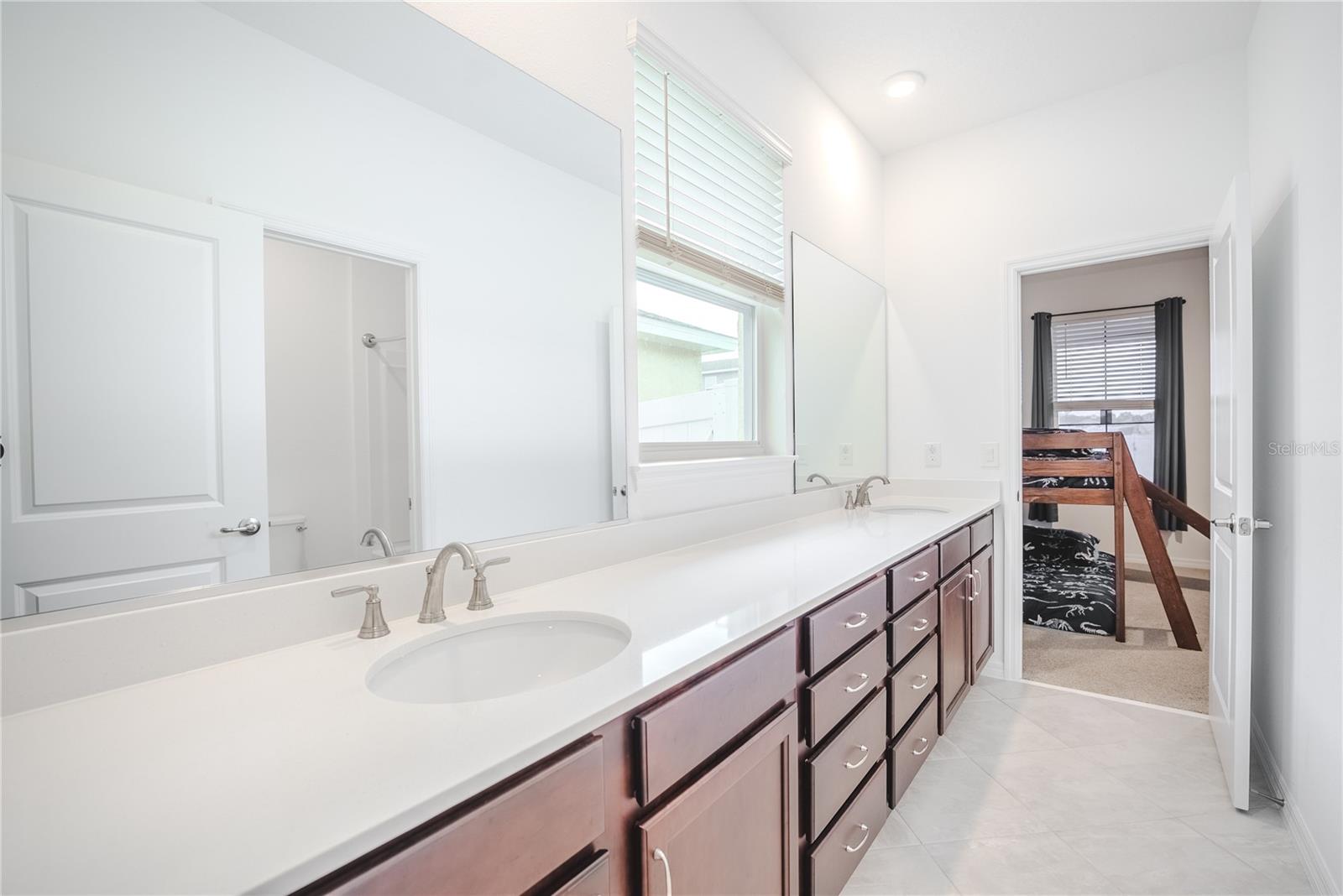 6200 SW 72ND TER