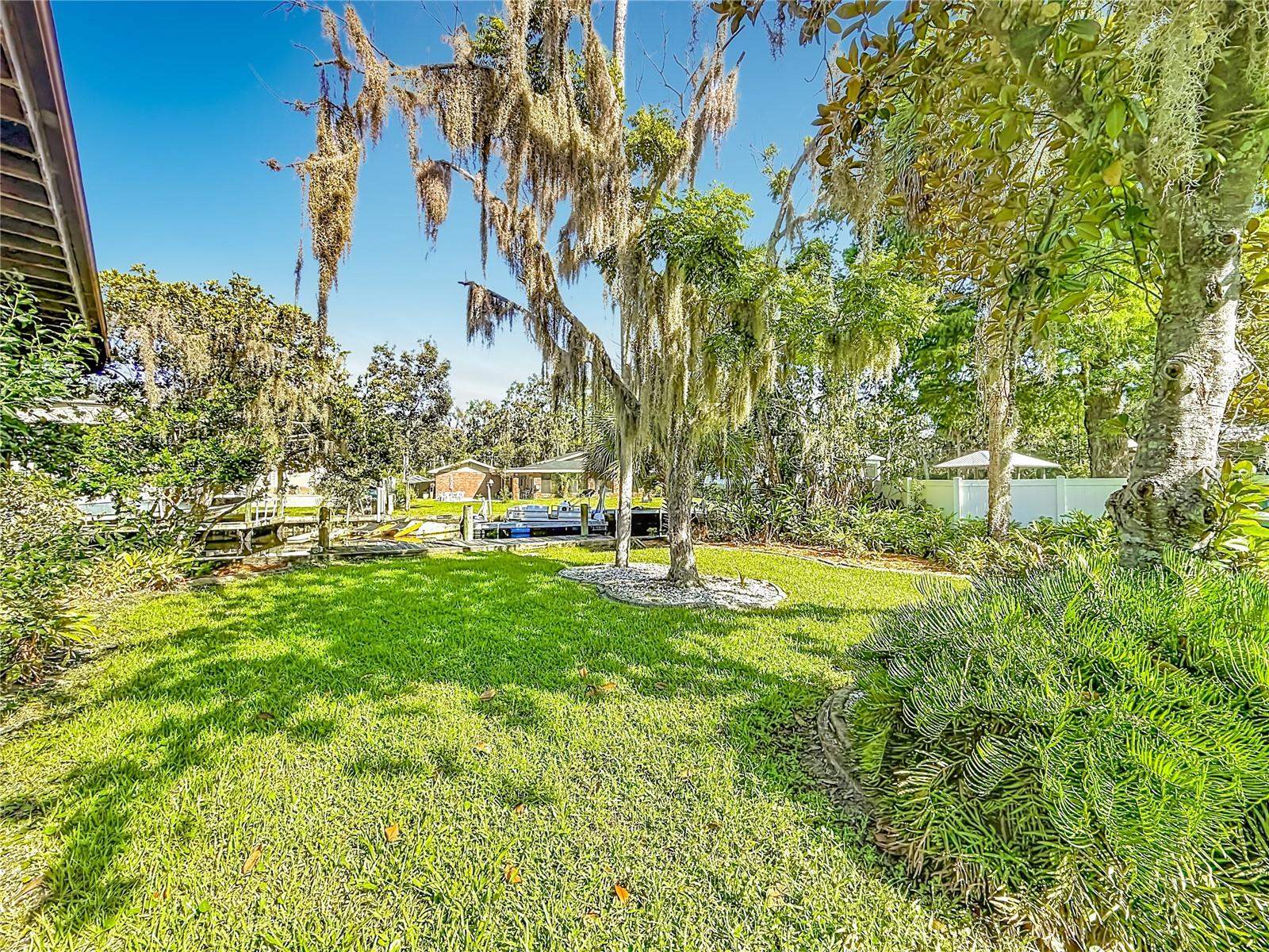536 NW 9TH AVE