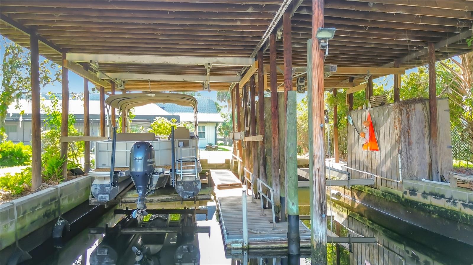 536 NW 9TH AVE