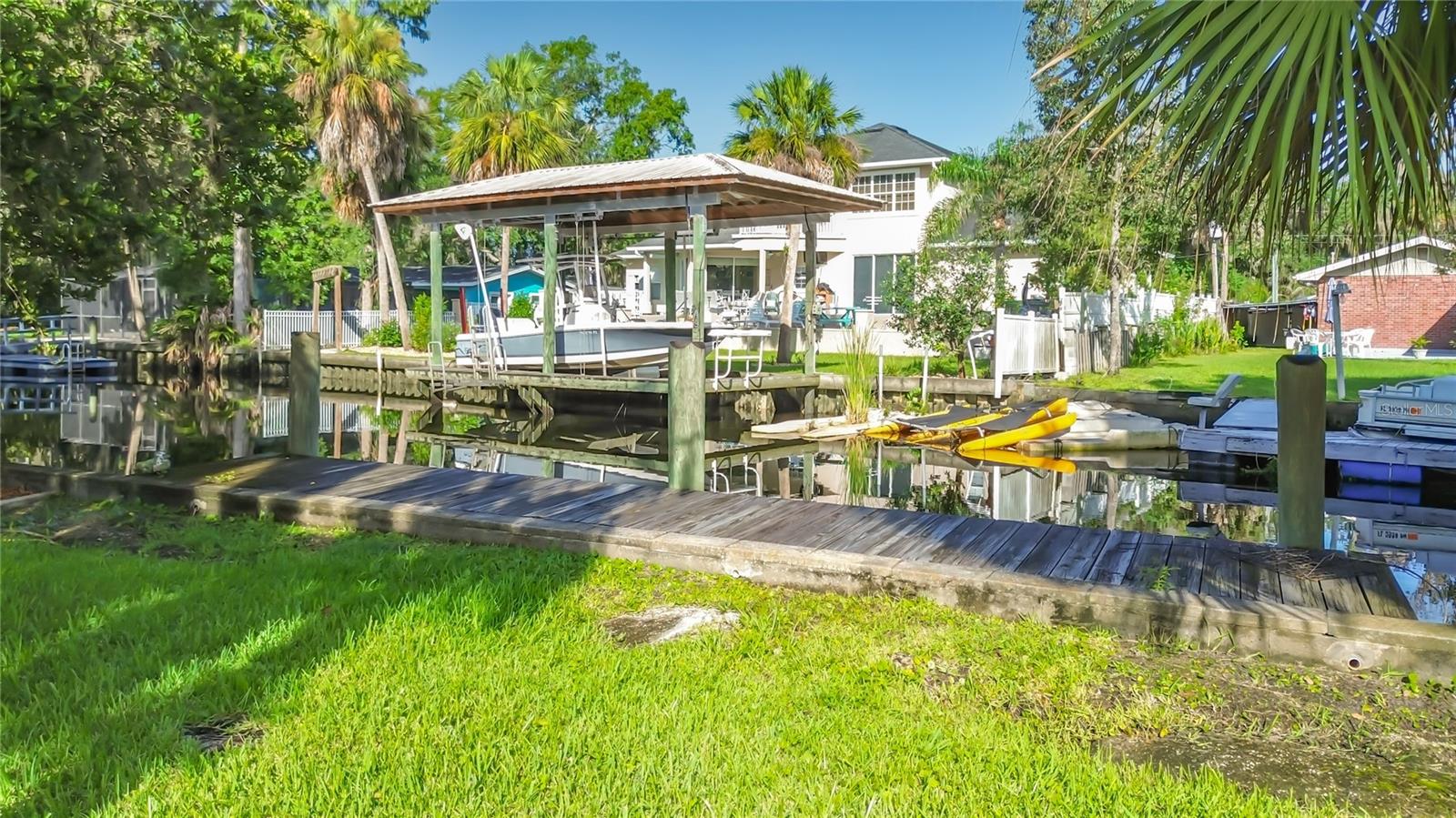 536 NW 9TH AVE