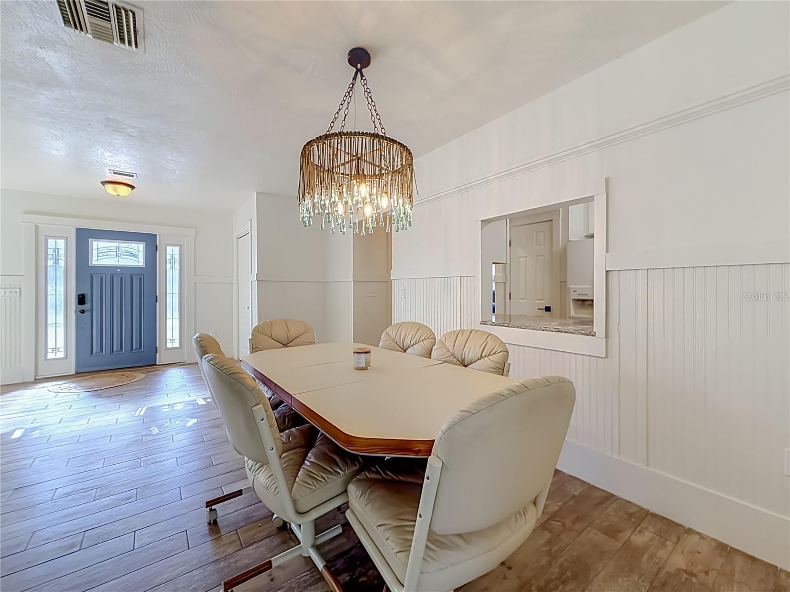 536 NW 9TH AVE
