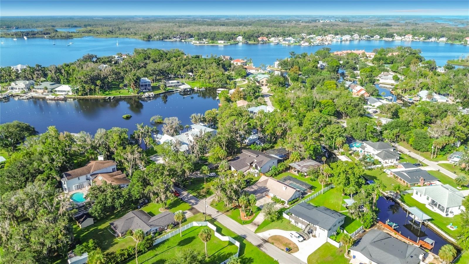 536 NW 9TH AVE